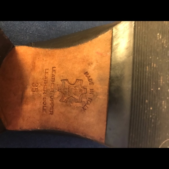 Black leather ankle boots - Picture 3 of 4